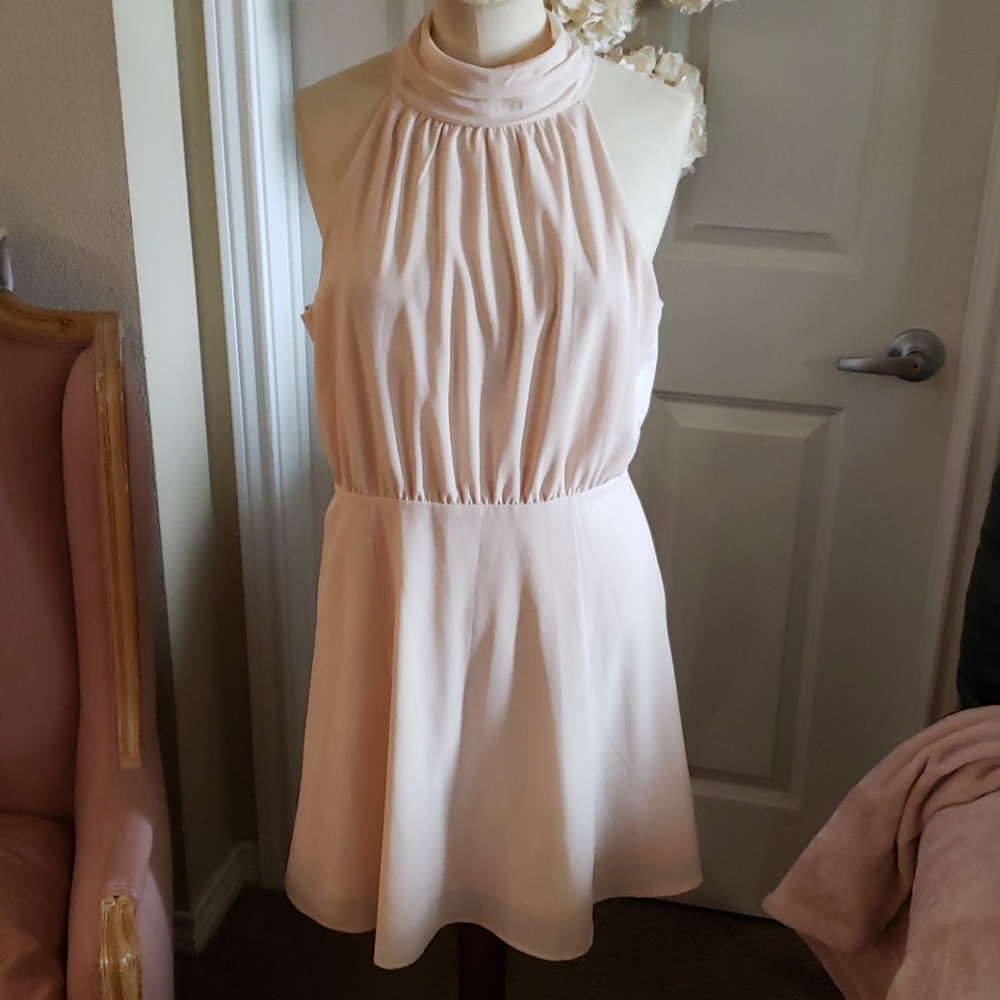 Cream sleeveless dress